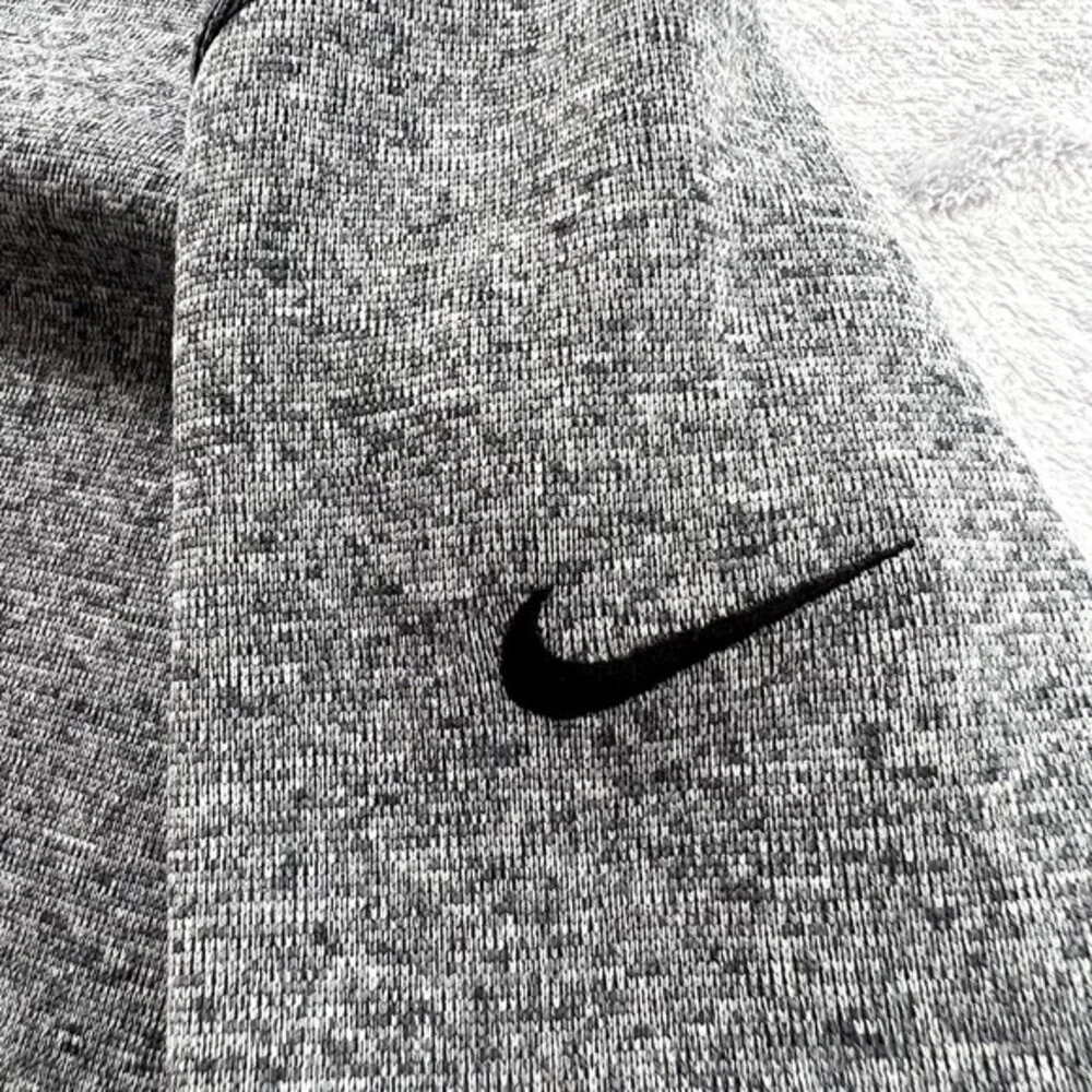 Nike Hoodie Womens‎ Small Gray Dri Fit Pullover Sweatshirt Athletic Thumbholes